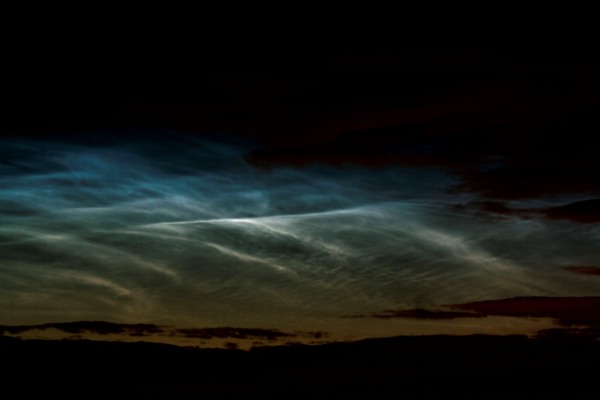 Notilucent clouds; Credit © Alan Kennedy